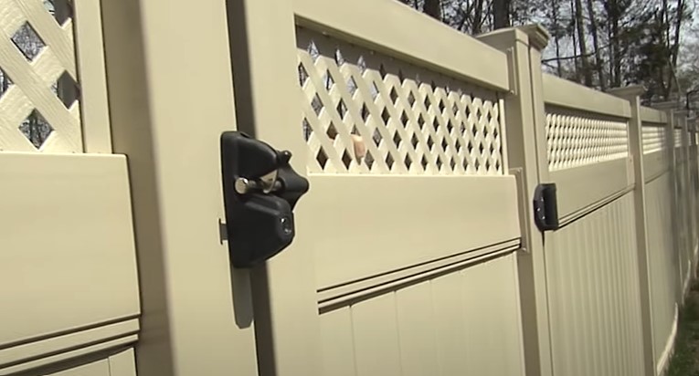 Quality fence work by Thompson's Fence Company